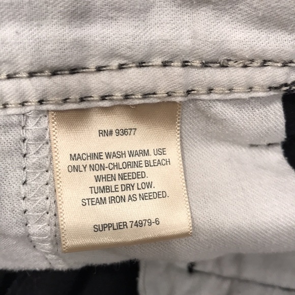 St. John's Bay Comfort 9" Mens Black Chino Short | 38 - Picture 11 of 11